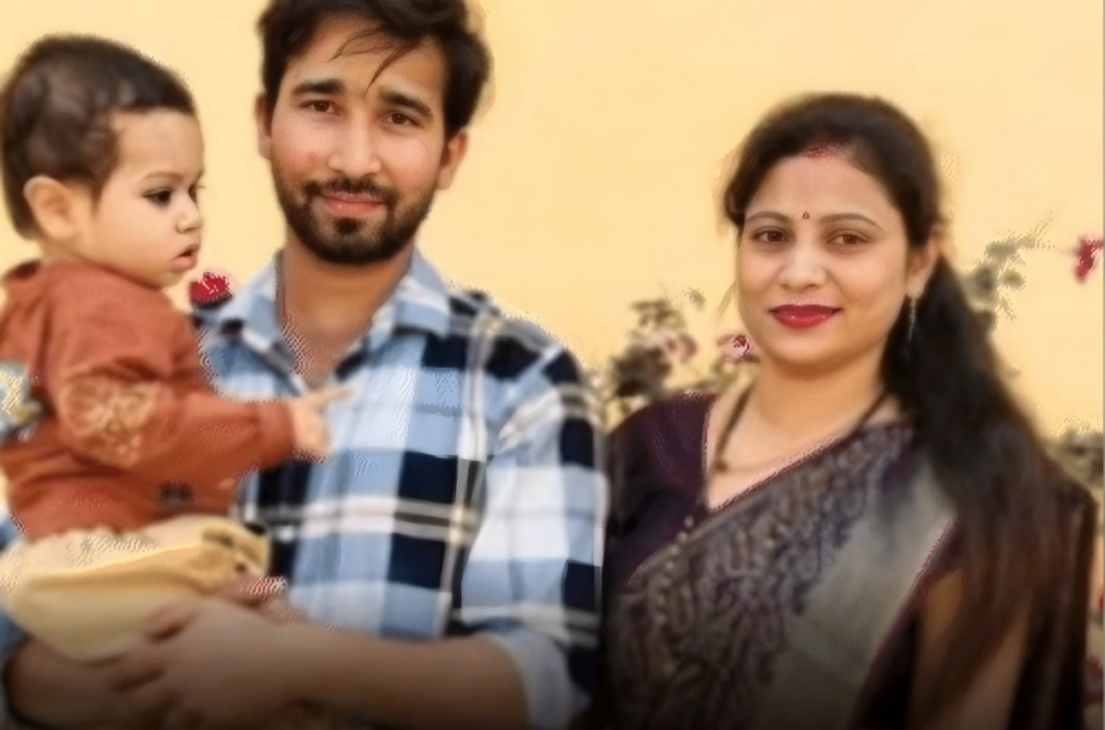 बिजनौर में BSF के जवान ने अपने डेढ़ साल के बच्चे के साथ लगाई गंगा में छलांग….