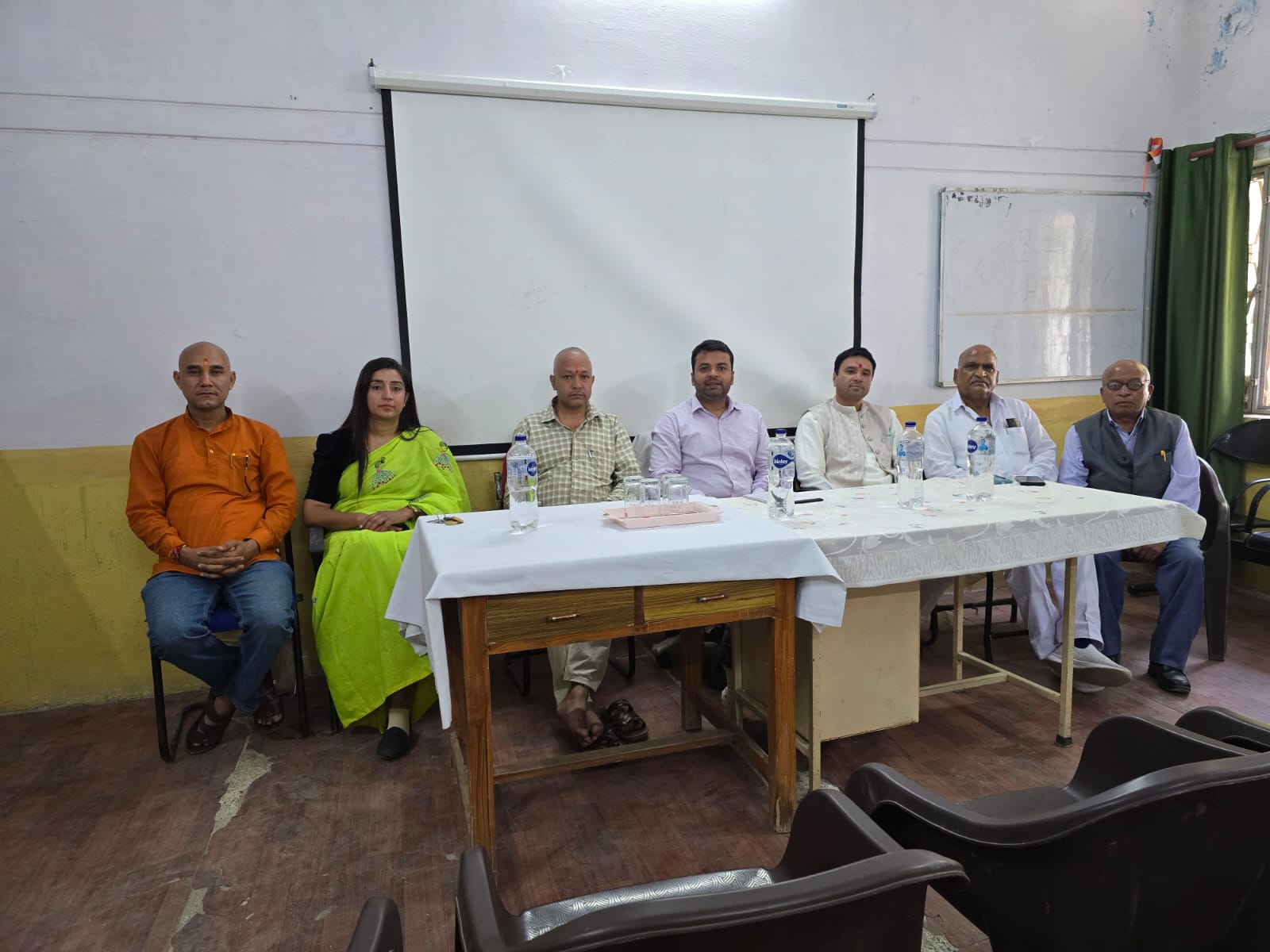 स्वस्थ नारी–सशक्त परिवार अभियान के तहत पाबौ में हुआ स्वास्थ्य शिविर..शिविर 220 से अधिक लोगों को मिला लाभ, 2 अक्टूबर तक विभिन्न विकासखंडों में आयोजित होंगे स्वास्थ्य शिविर