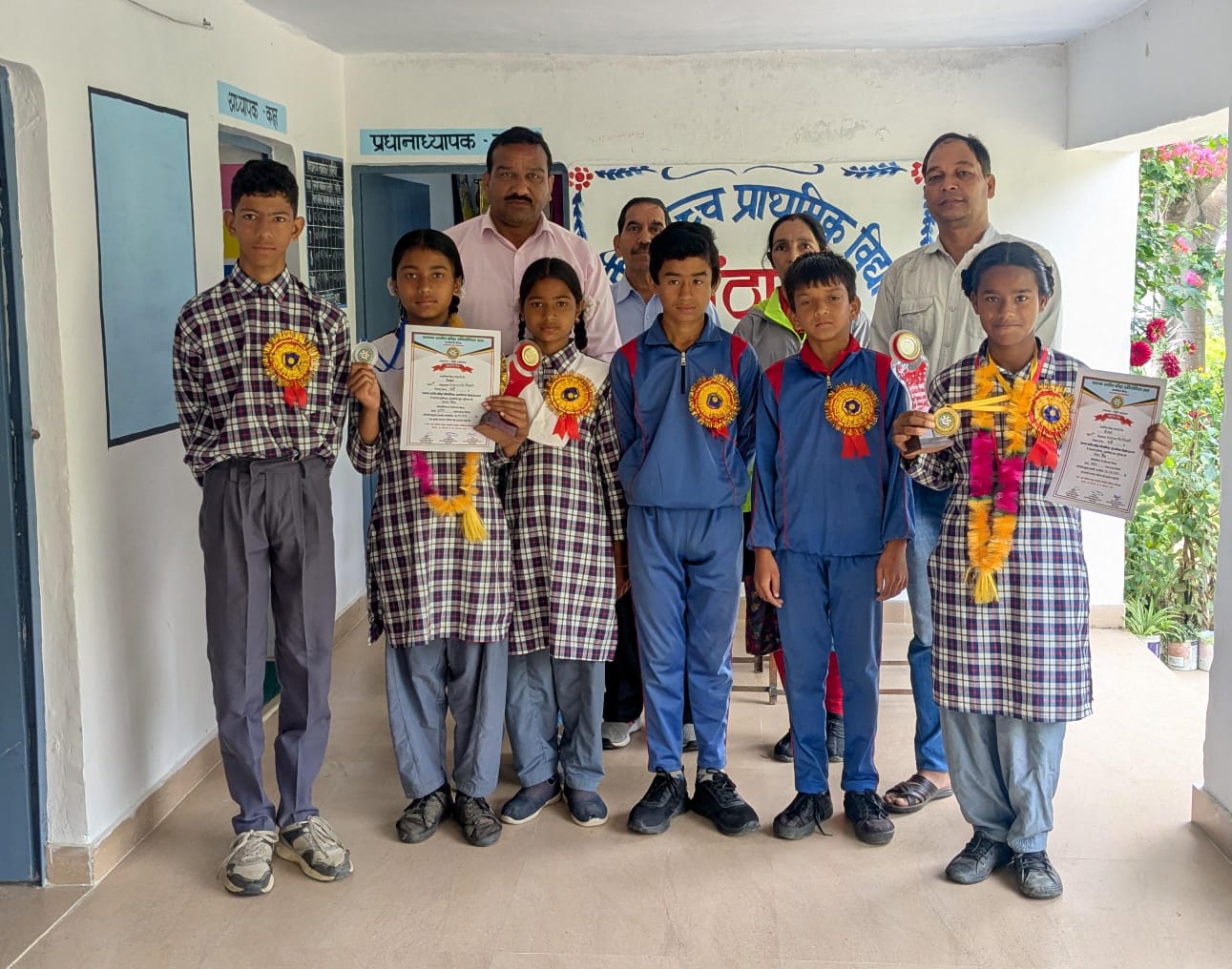 सोनाक्षी ने गोला फेंक में जीता गोल्ड..पाबौ ब्लॉक के खिलाड़ियों ने झटके 2 स्वर्ण, 5 रजत और 4 कांस्य