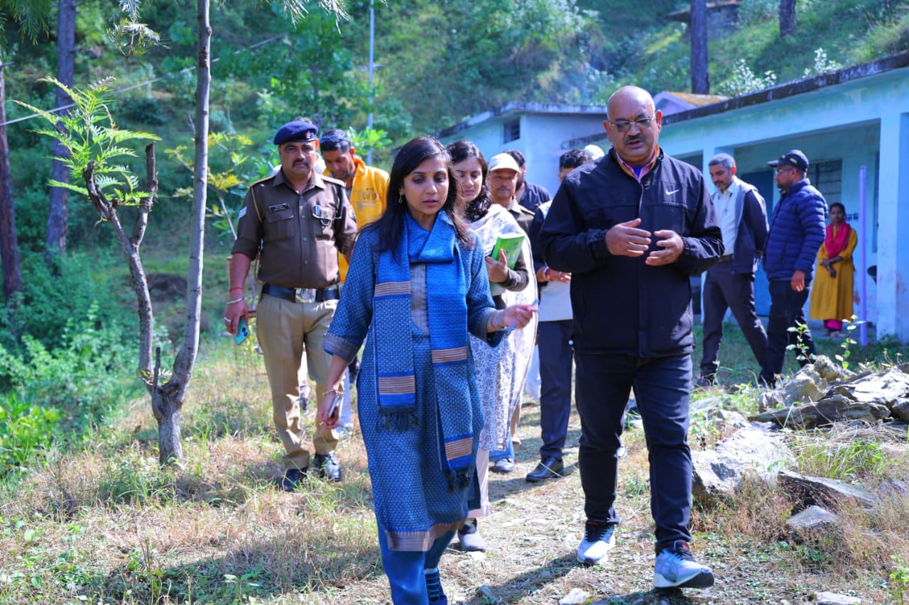 वन विभाग की सक्रियता से भालू का आतंक हुआ कम, ग्रामीणों को मिली राहत..पैठाणी रेंज के प्रभावित गांवों में गश्त, ड्रोन निगरानी और मुआवजा वितरण जारी