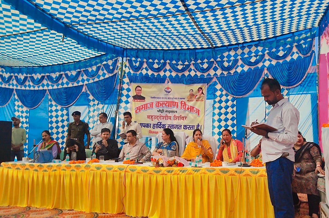 जुलेड़ी में आयोजित हुआ बहुउद्देशीय शिविर, स्थानीय लोगों को योजनाओं से किया गया लाभान्वित…आधार कैंप में 25 लोगों ने अपने आधार कार्ड सुधारीकरण किए