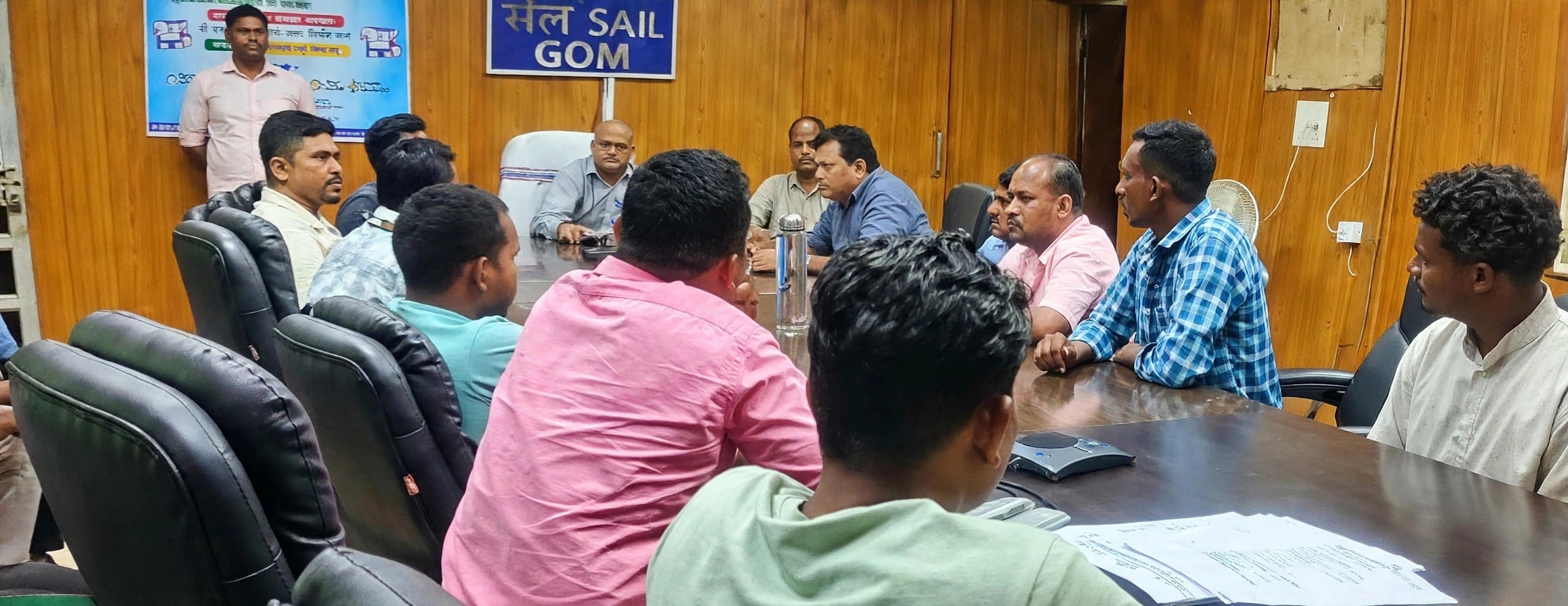 सेल प्रबंधन के आश्वासन से नाराज मानकी-मुंडा एवं ग्रामीण, 26 अक्टूबर को ऑफिस गेट बंद का ऐलान