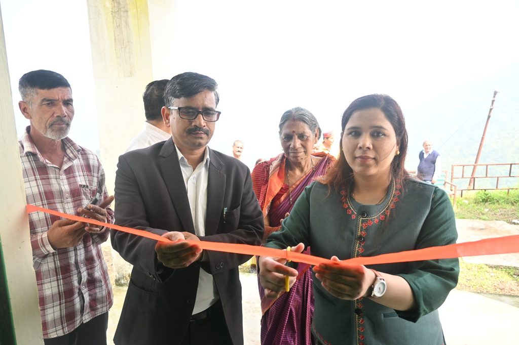 फल्दाकोट में विधिक सेवा केंद्र का शुभारंभ, ग्रामीणों को मिलेगी निःशुल्क कानूनी सहायता whatsapp image 2026 10 07 at 4.34.34 pm
